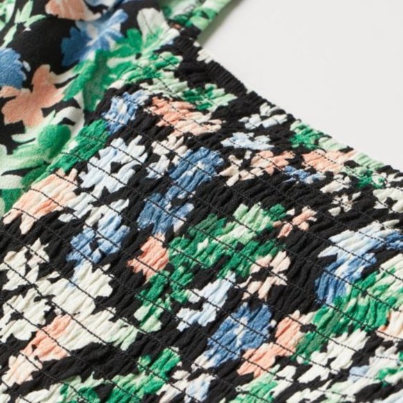 H&M “Puff-sleeved Blouse” - Picture 4 of 6